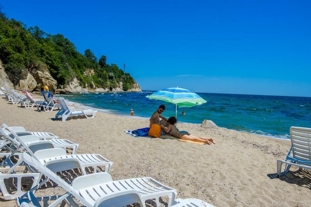 Готель Vemara Club And - Free Parking And Free Access 3*