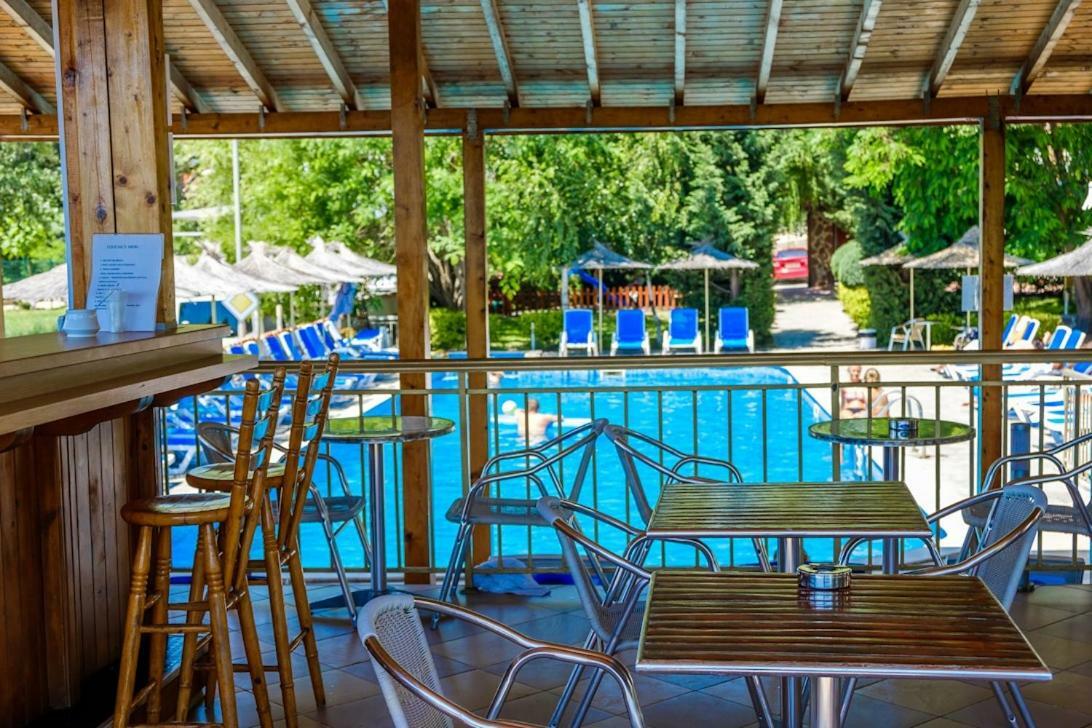 Vemara Club And - Free Parking And Free Access 3*