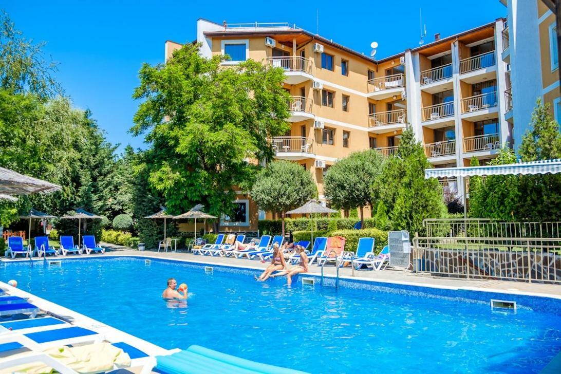 Vemara Club And - Free Parking And Free Access Бяла